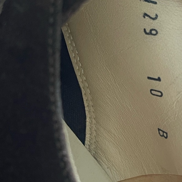 Vintage Salvatore Ferragamo Boutique Brown Suede Loafers Unisex Size 10B Italy - Picture 8 of 8